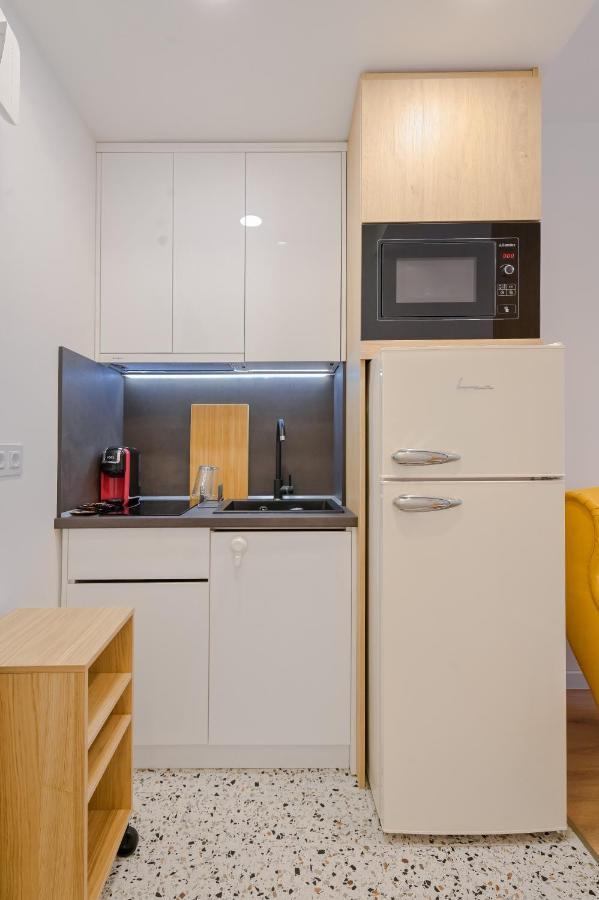Cosy And Stylish Studio Next To Sofia'S Central Market Hall Apartman Kültér fotó